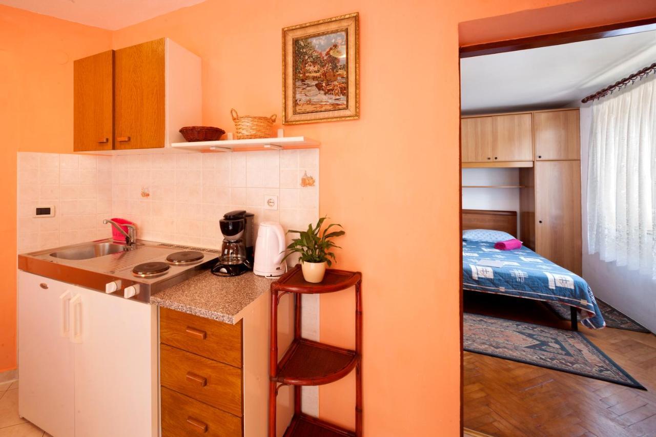 Apartment Brle Poreč Eksteriør billede