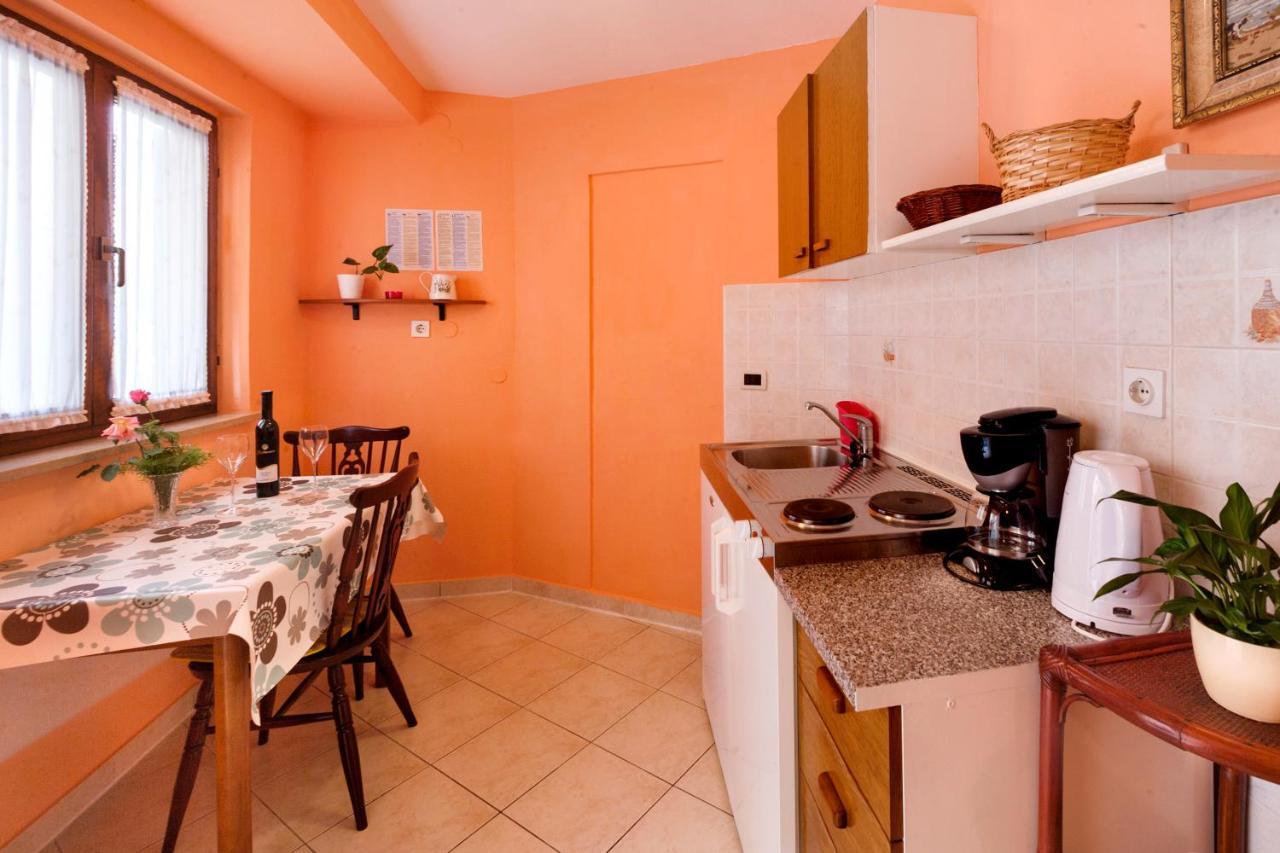 Apartment Brle Poreč Eksteriør billede